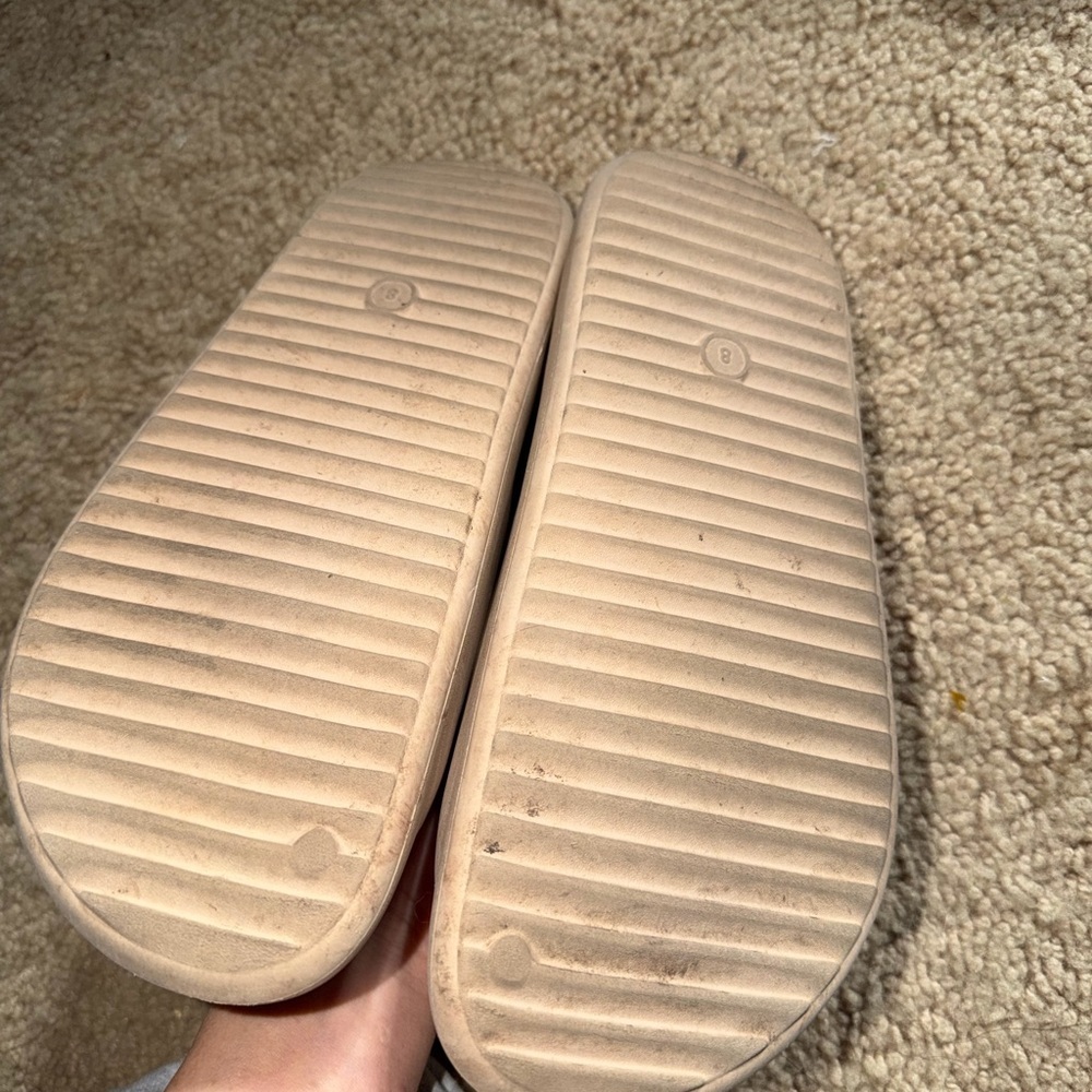 Wild Fable Cream Slide Slippers women’s sz 8 - Picture 2 of 5